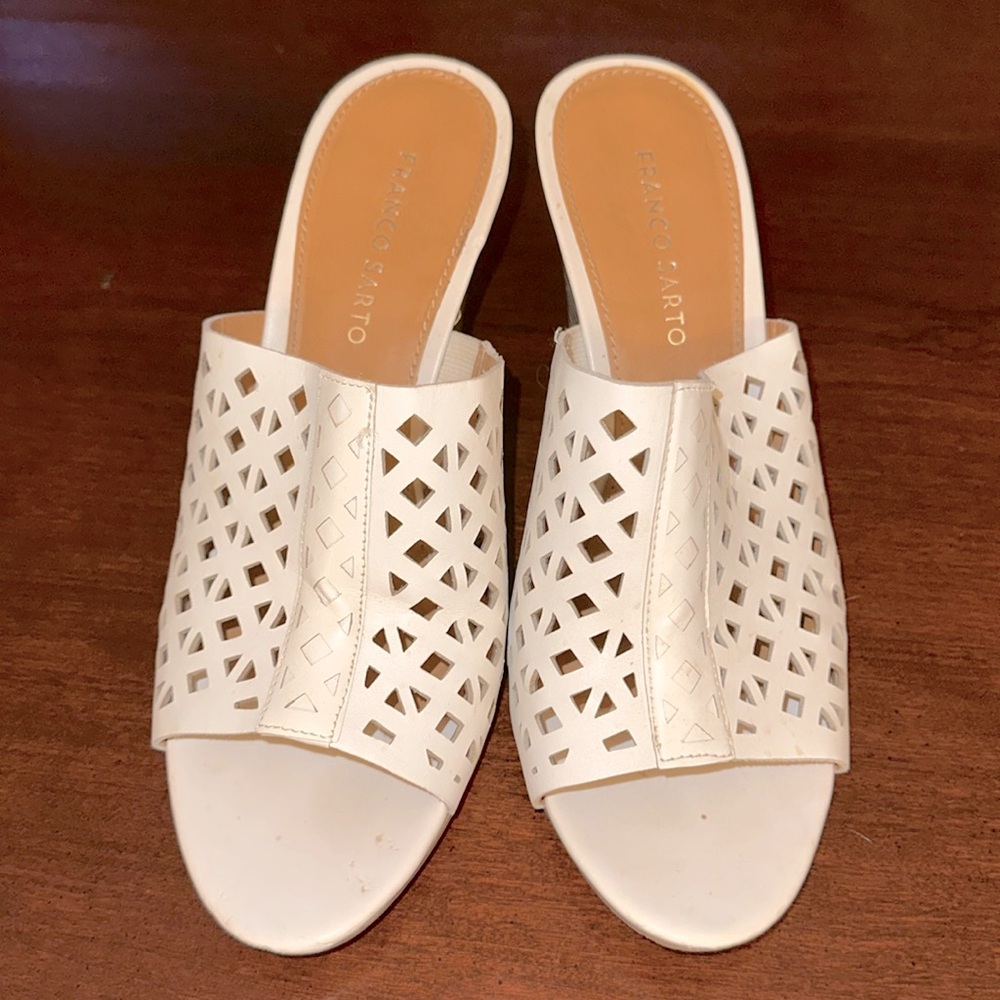 Franco Sarto Designer wedge, open toed shoe. Size 9.5M